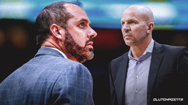 Lakers Huấn luyện viên Điều 