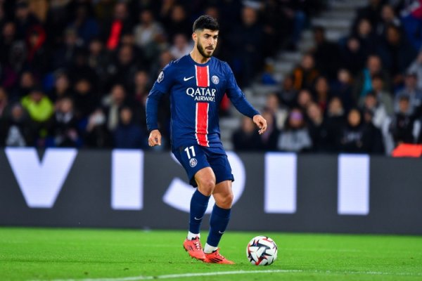 ASS: Paris từ bỏ Asensio &am